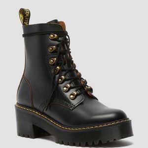 Dr. Marten Leona Smooth Vintage Smooth Leather Heeled Boots